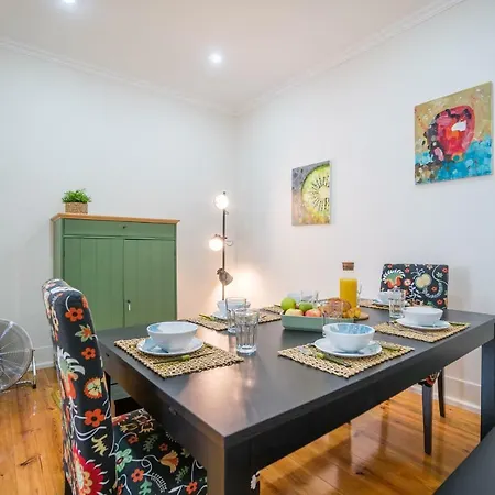 Colorful And Bright 3 Bdr Apartmán